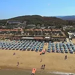 Sun Bay Вьесте