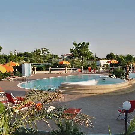 Sun Bay Apart-hotel 4*